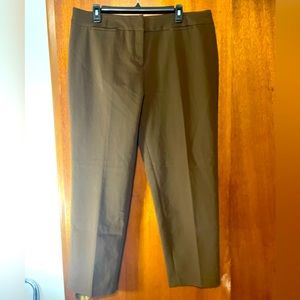 Investments brown trouser, Sz. 14S, 2 front waistband pockets & belt loops.
